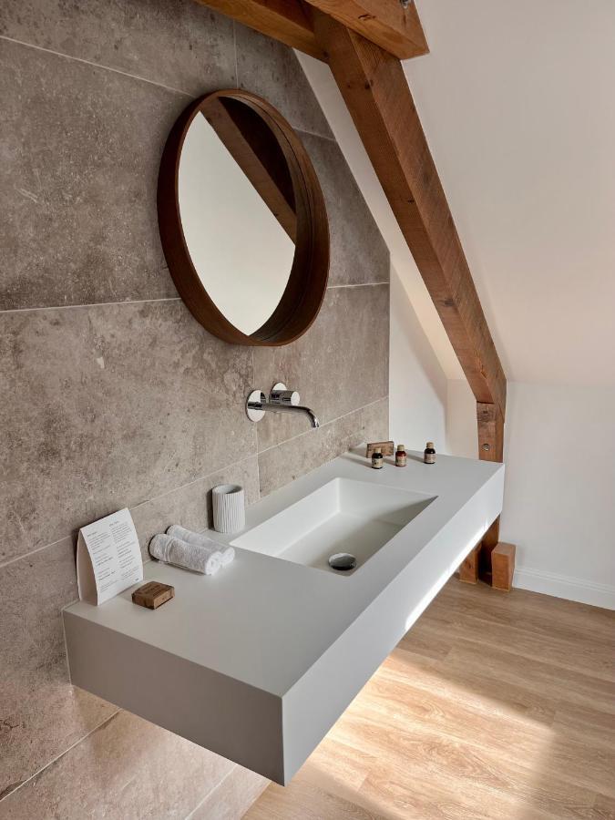 Le Clos Du Roc Frühstückspension *